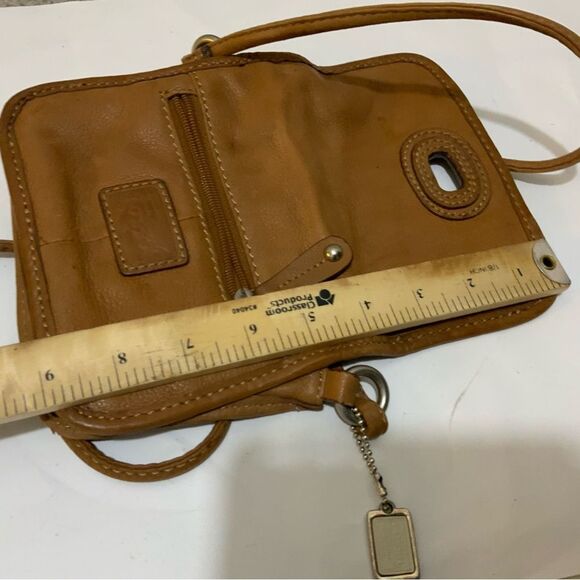 Fossil Tan Leather Crossbody Bag Purse 6.5 x 5.5 Logo Compartments Mini Purse - Picture 6 of 9